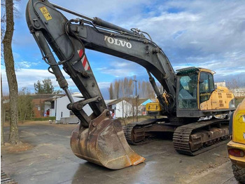 Escavatore cingolato VOLVO EC360