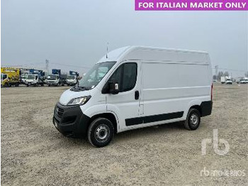 Autocarro furgonato FIAT Ducato