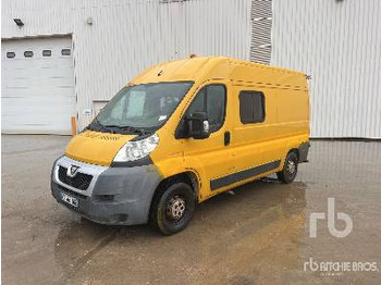 Furgone chiuso PEUGEOT Boxer