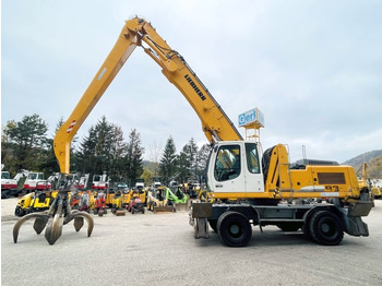 Escavatore per movimentazione LIEBHERR A 934