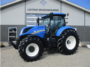 Trattore NEW HOLLAND T7.230