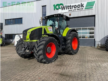 Trattore CLAAS Axion 920