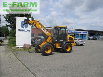 Sollevatore telescopico JCB