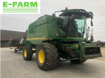 Mietitrebbia JOHN DEERE T660