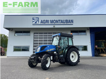 Trattore NEW HOLLAND T4