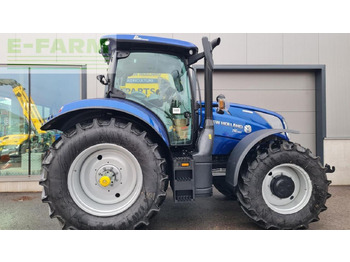 Trattore NEW HOLLAND T6