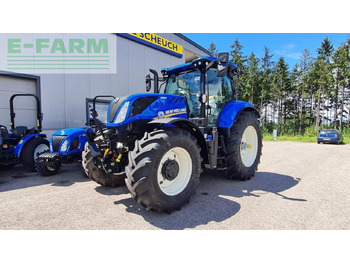 Trattore NEW HOLLAND T7