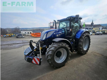 Trattore NEW HOLLAND T7.225