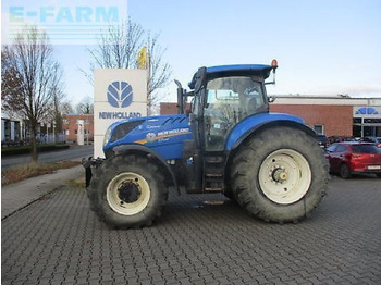 Trattore NEW HOLLAND T7.230