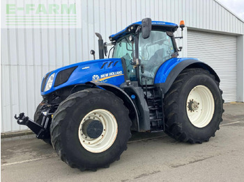 Trattore NEW HOLLAND T7