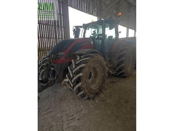 Trattore VALTRA T214