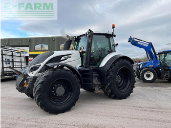 Trattore VALTRA T234