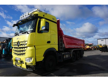 Autocarro ribaltabile MERCEDES-BENZ Arocs