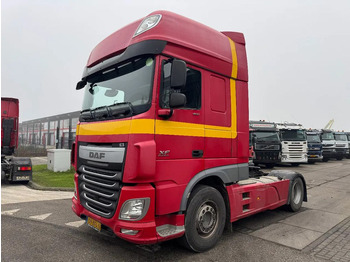 Trattore stradale DAF XF 460