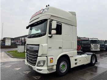 Trattore stradale DAF XF 460