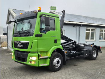 Autocarro scarrabile MAN TGM 15.290