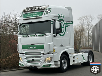 Trattore stradale DAF XF 460