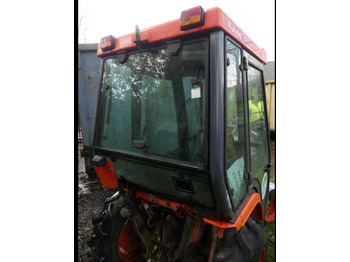 Trattore Mini tracteur agricole (pour pièces) Kubota B2400D: foto 5