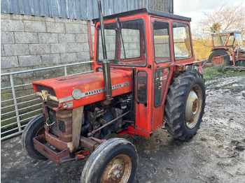 Trattore MASSEY FERGUSON 100 series