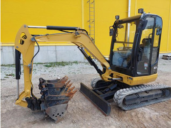 Miniescavatore CATERPILLAR 302.7DCR