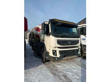 Autobetoniera VOLVO FMX 460