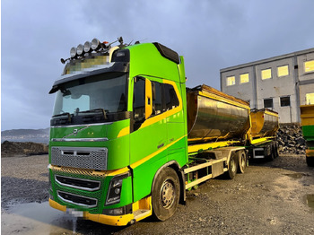 Autocarro scarrabile VOLVO FH16 750