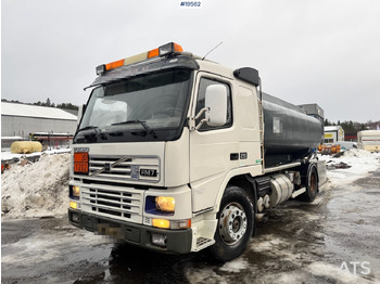 Camion cisterna VOLVO FM7