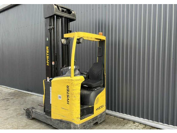 Carrello retrattile HYSTER