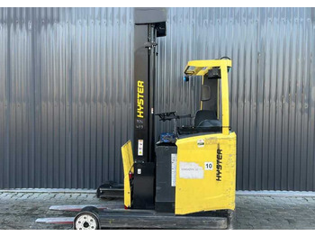 Carrello retrattile HYSTER