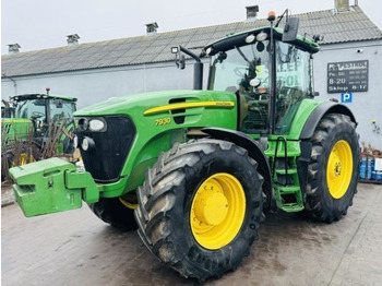 Trattore JOHN DEERE 7930