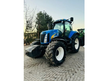 Trattore NEW HOLLAND T8040