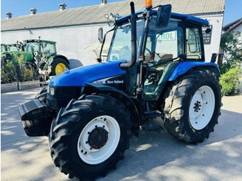 Trattore NEW HOLLAND TL90