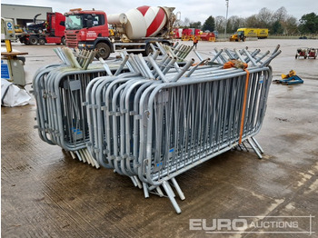 Attrezzatura da costruzione Bundle of Metal Pedestrian Safety Barriers (2 of): foto 3