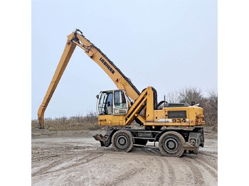 Escavatore per movimentazione LIEBHERR A 934