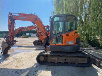 Miniescavatore DOOSAN DX80