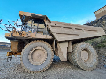 Dumper rigido CATERPILLAR 777