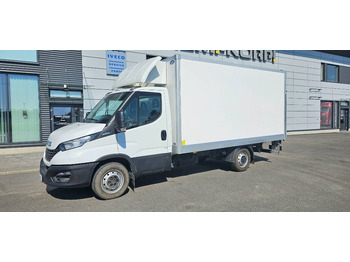 Furgone box IVECO Daily 35s14