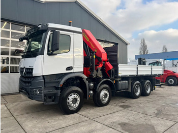 Camion con gru MERCEDES-BENZ Arocs 4140