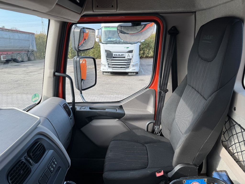 Leasing di DAF FA LF 180 8t Abrollkipper mit Ladekran  DAF FA LF 180 8t Abrollkipper mit Ladekran: foto 24