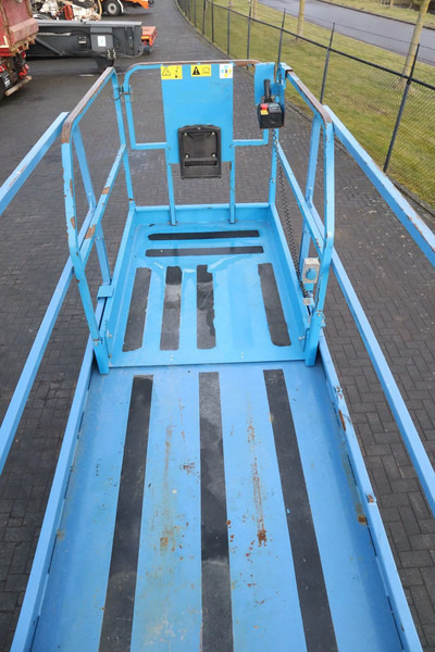 Piattaforma a pantografo Genie GS-4047 | 14 METER | 350 KG: foto 15