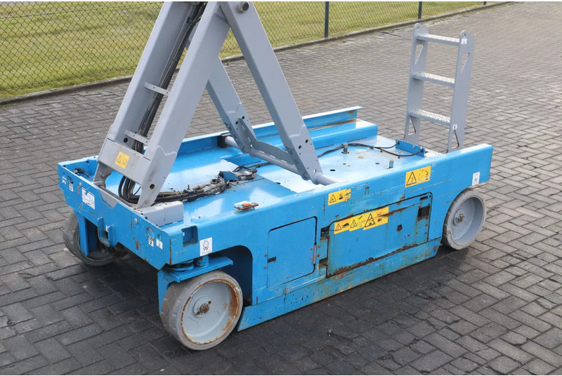 Piattaforma a pantografo Genie GS-4047 | 14 METER | 350 KG: foto 13