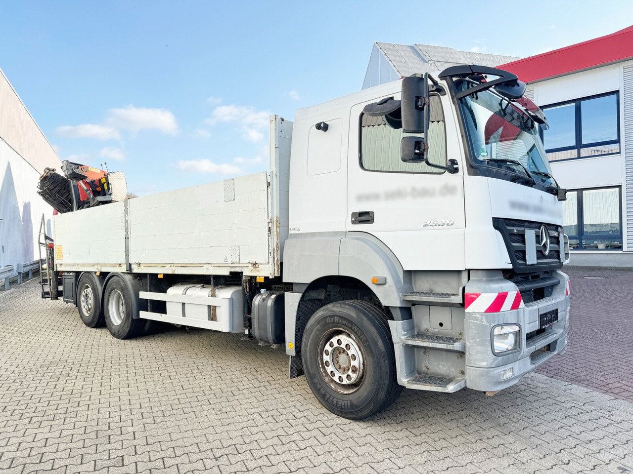 Leasing di Mercedes-Benz Axor 2536/43 L 6x2 Axor 2536/43 L 6x2 mit Heckkran Palfinger PK 24502 F Mercedes-Benz Axor 2536/43 L 6x2 Axor 2536/43 L 6x2 mit Heckkran Palfinger PK 24502 F: foto 11