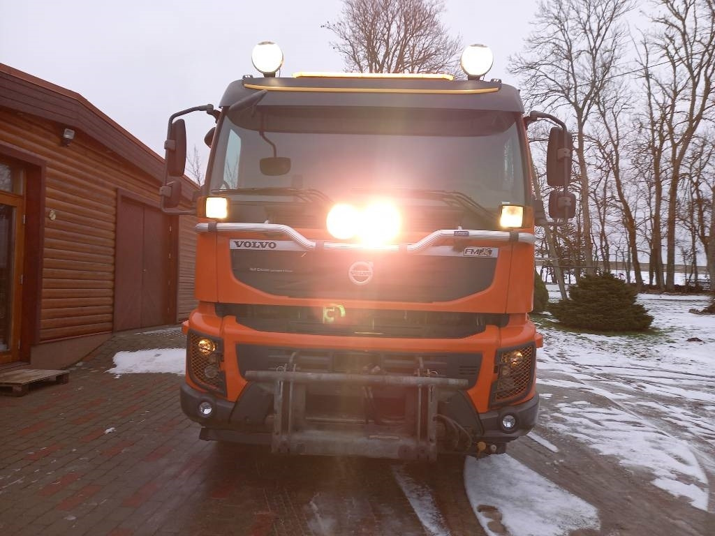 Autocarro ribaltabile Volvo FMX 500, 6X2, TIPPER CRANE: foto 16