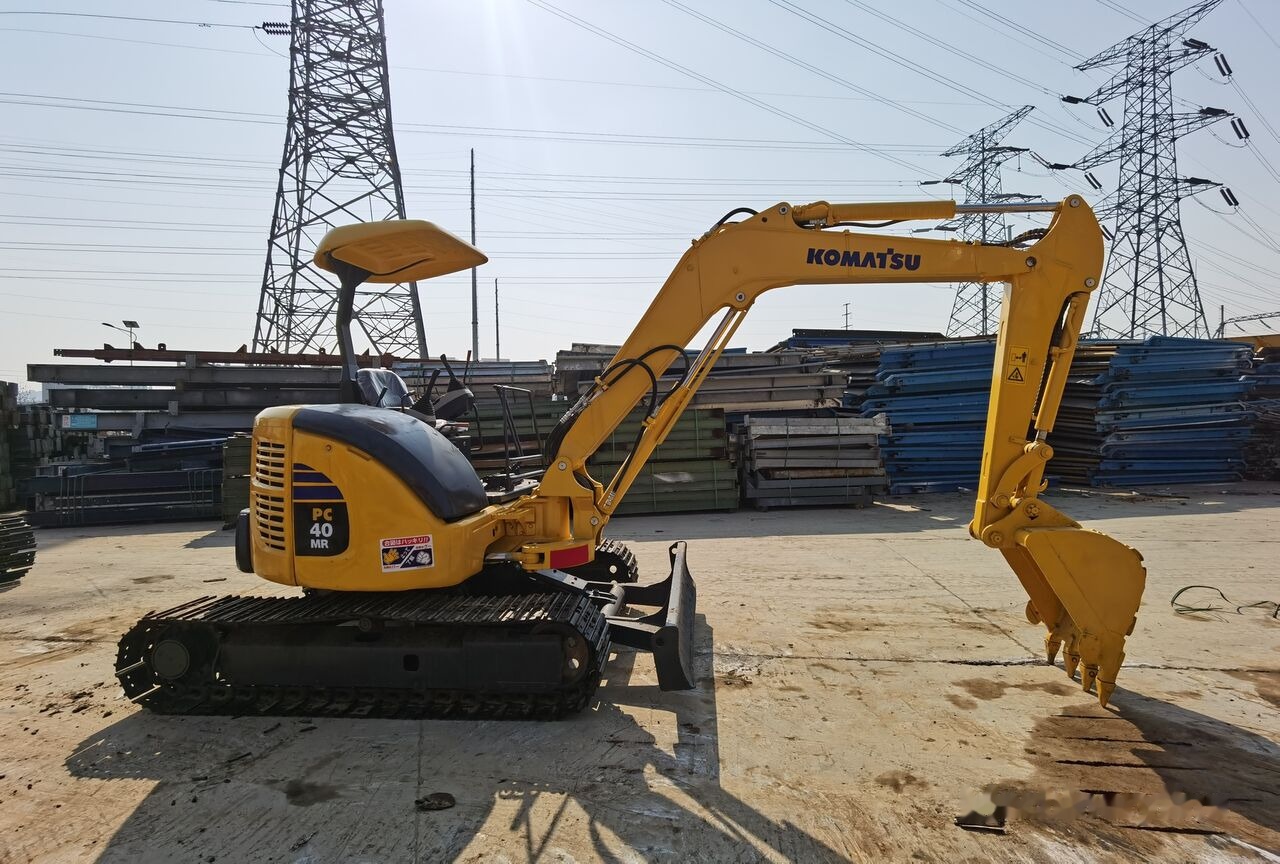 Miniescavatore Komatsu PC40MR: foto 6