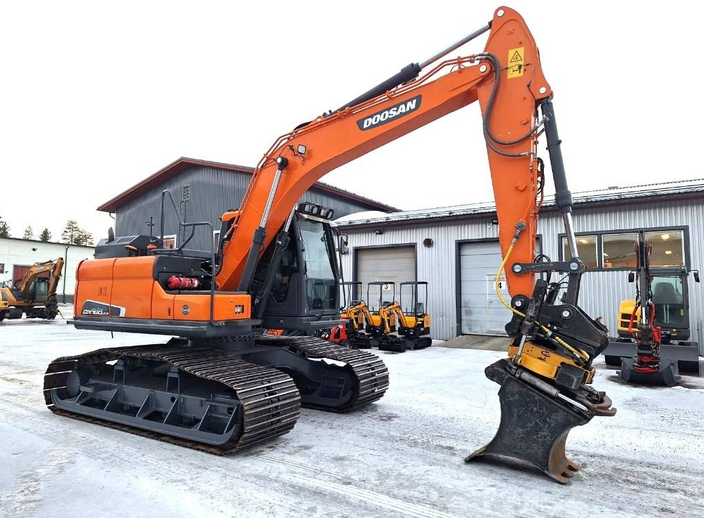 Escavatore cingolato Doosan DX160LCH-5 METSÄALUSTA PYÖRITTÄJÄLLÄ: foto 7