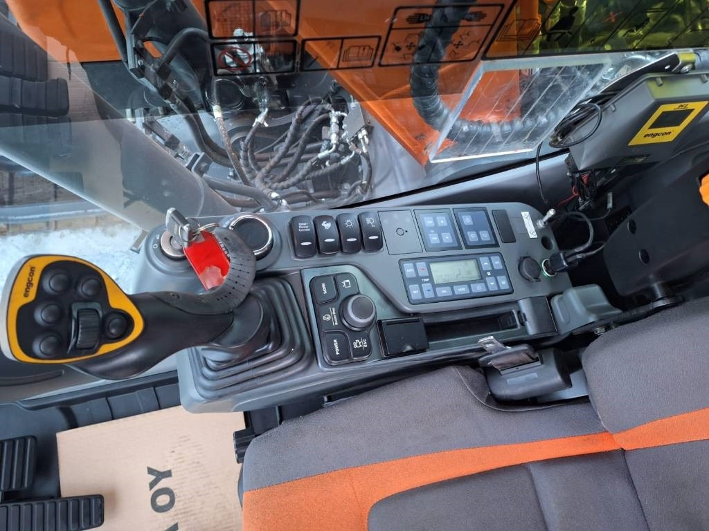 Escavatore cingolato Doosan DX160LCH-5 METSÄALUSTA PYÖRITTÄJÄLLÄ: foto 16