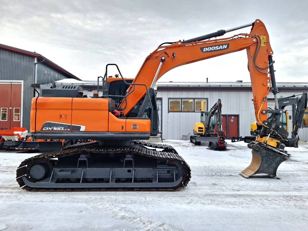 Escavatore cingolato Doosan DX160LCH-5 METSÄALUSTA PYÖRITTÄJÄLLÄ: foto 6