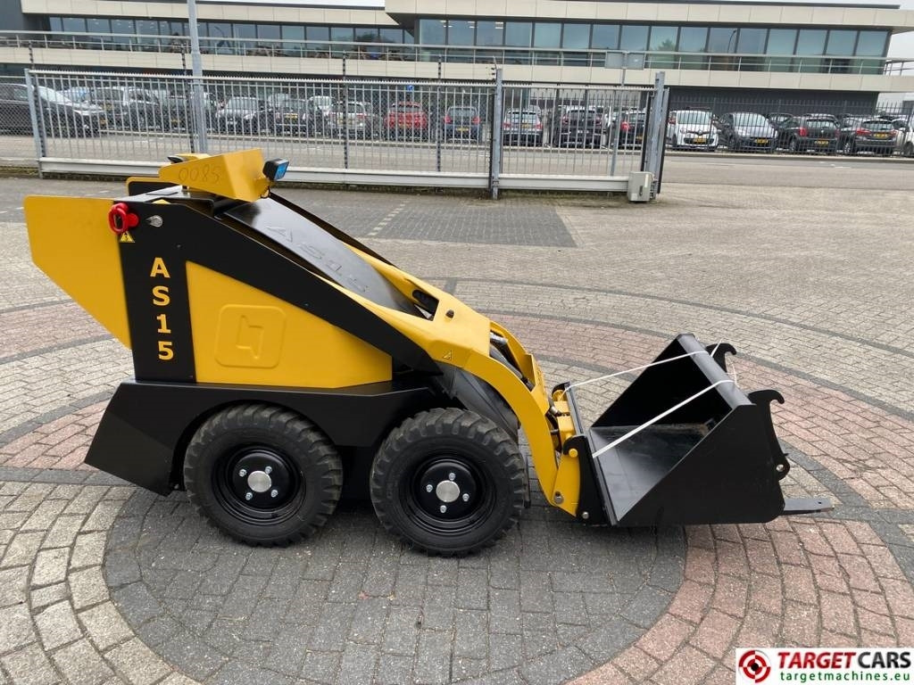 Leasing di Conmeq AS15 Mini Skid Steer Loader 4x4 Electric  Conmeq AS15 Mini Skid Steer Loader 4x4 Electric: foto 29