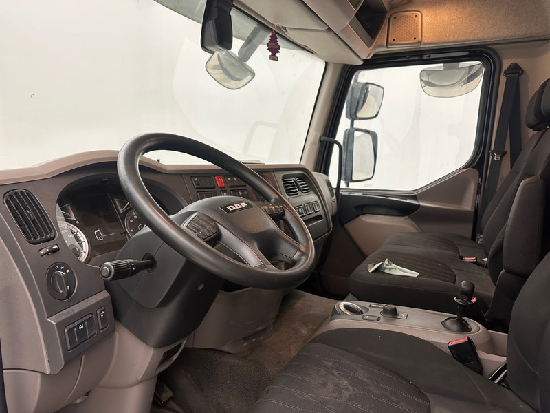 Camion centinato DAF LF 230: foto 7