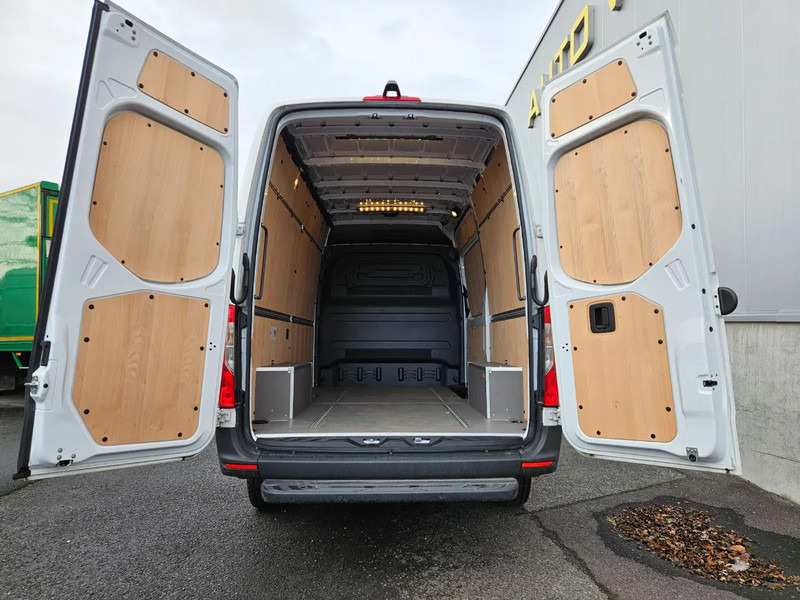 Leasing di Mercedes-Benz Sprinter 317 L2H2*Tempomat*360°camera*Zetelverwarming*Navigatie* Mercedes-Benz Sprinter 317 L2H2*Tempomat*360°camera*Zetelverwarming*Navigatie*: foto 6